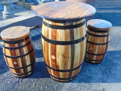 Tasmanian Oak Barrel Table with 2 stools - Light Finish