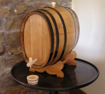 Oak 20-litre Oval Shaped Wine Barrel laquered finish