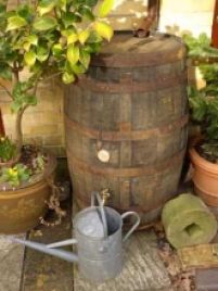 40 Gallon Rustic Oak Barrel Water Butts